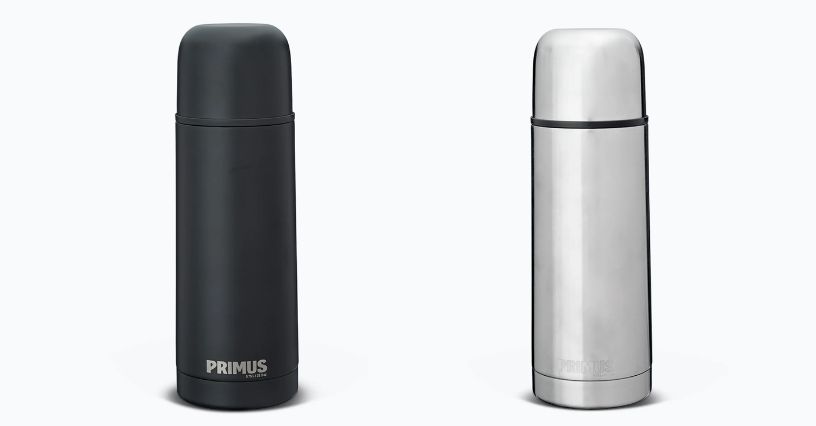 Termos Primus Classic Light Vacuum 750 ml w czarnym i srebrnym kolorze