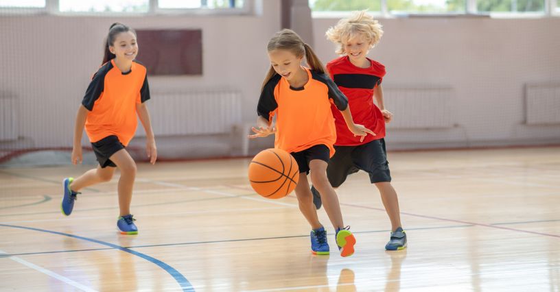 Jak wybrać dziecięce buty sportowe? Dobór obuwia do różnych dyscyplin