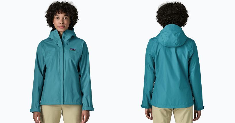 Kobieta w kurtce hardshell Patagonia Torrentshell 3L Rain