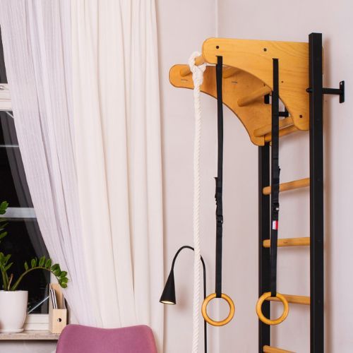 Drążek BenchK Pull Up Bar PB076 w kolorze naturalnego dębu BK-076