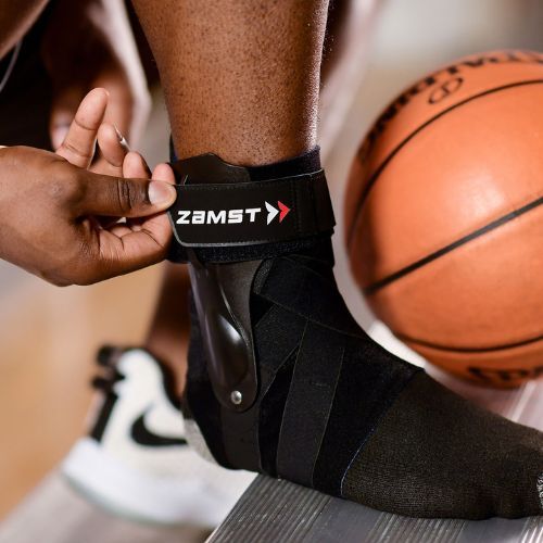 Stabilizator stawu skokowego prawego Zamst A2-DX Ankle Right czarny