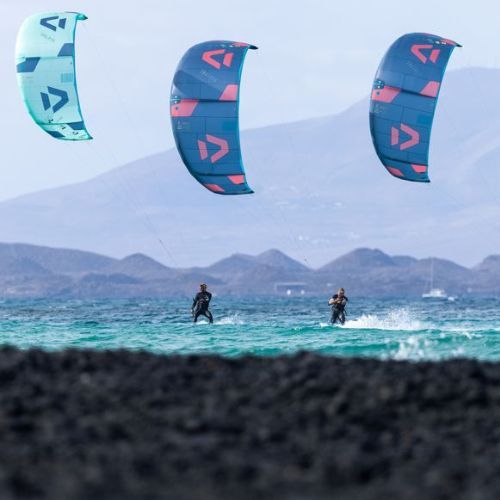 Latawiec kitesurfingowy DUOTONE Neo 2023 blue