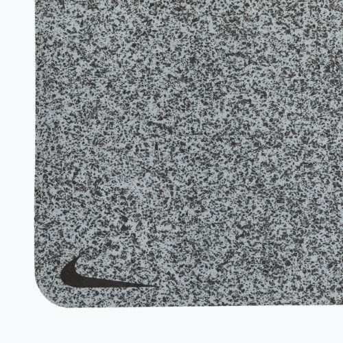 Mata do jogi Nike Flow 4 mm lt smoke grey/black