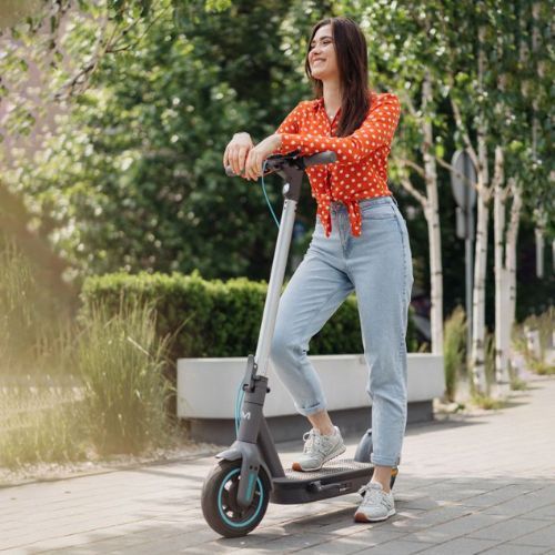 Hulajnoga elektryczna Motus Scooty 10 2022