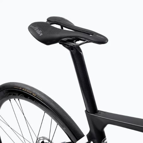 Rower szosowy Cipollini BOND2 DB 22-RED AXS-BORA WTO 45-SUPERZERO CARB carbon white/blue beige matte