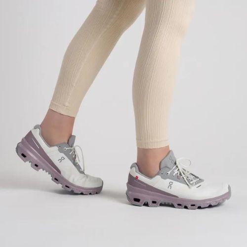 Buty do biegania damskie On Running Cloudventure Waterproof ice/heron