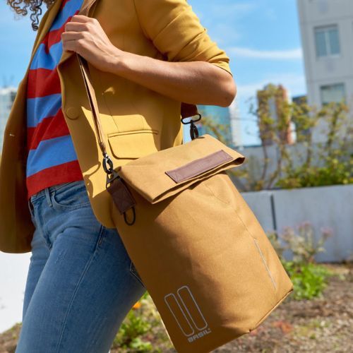 Sakwa rowerowa Basil City Shopper 16 l camel brown