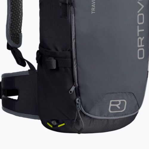 Plecak turystyczny ORTOVOX Traverse 30 l black raven