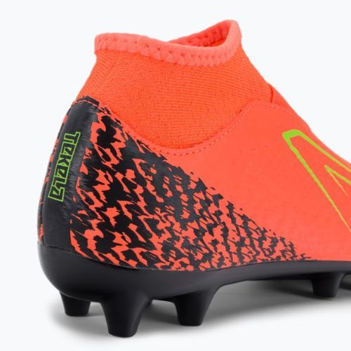 Buty piłkarskie dziecięce New Balance Tekela Magique V4+ FG neon dragonfly