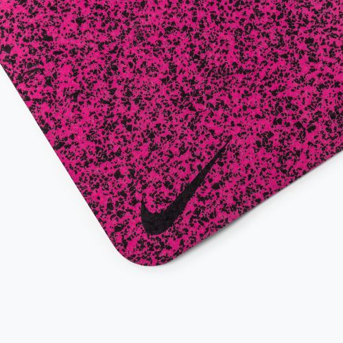 Mata do jogi Nike Flow 4 mm cosmic fuchsia/black