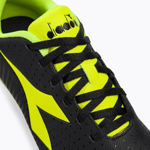 Buty piłkarskie dziecięce Diadora Pichichi 5 MD Jr czarne DD-101.178796-C0004-35