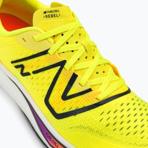 Buty do biegania męskie New Balance FuelCell Rebel v3 cosmic pineaple