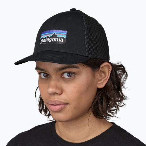 Czapka z daszkiem Patagonia P-6 Logo LoPro Trucker black