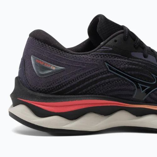 Buty do biegania damskie Mizuno Wave Sky 6 black/quicksilver/hot coral