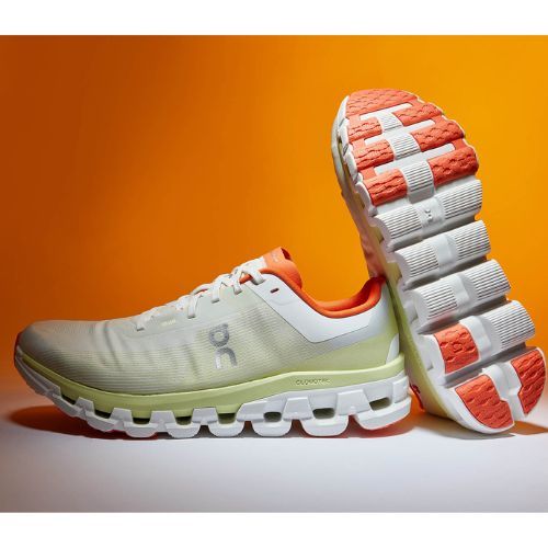 Buty do biegania męskie On Cloudflow 4 white/hay