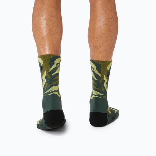 Skarpety ASICS Color Camo Run Crew rain forest/cactus/glow yellow