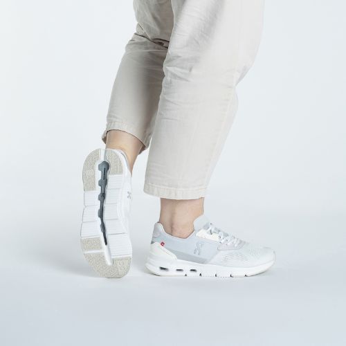 Buty damskie On Running Cloudrift undyed-white/frost