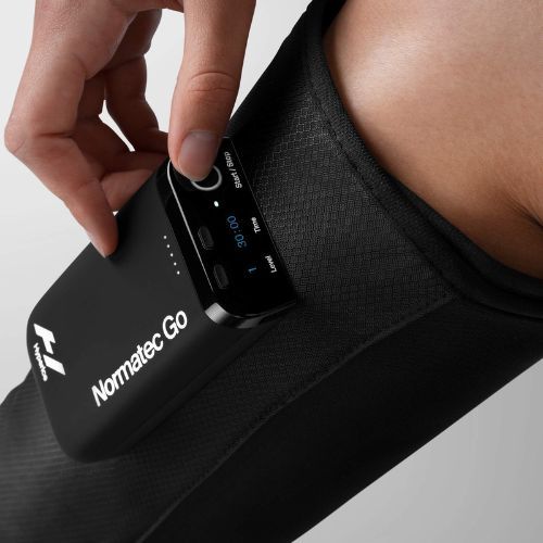 Urządzenie do regeneracji nóg Normatec Go black
