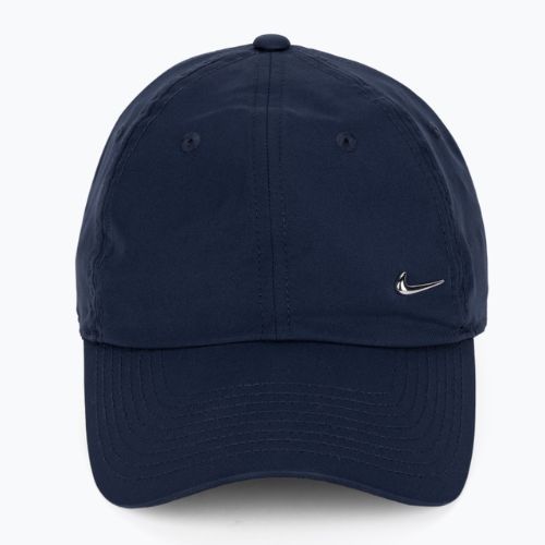 Czapka z daszkiem Nike Dri-Fit Club Unstructured Metal Swoosh midnight navy/metallic silver