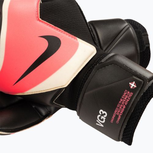 Rękawice bramkarskie Nike Vapor Grip 3 black/sunset pulse