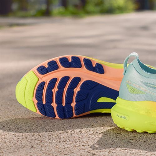 Buty do biegania damskie ASICS Gel-Kayano 31 Paris light celadon/safety yellow