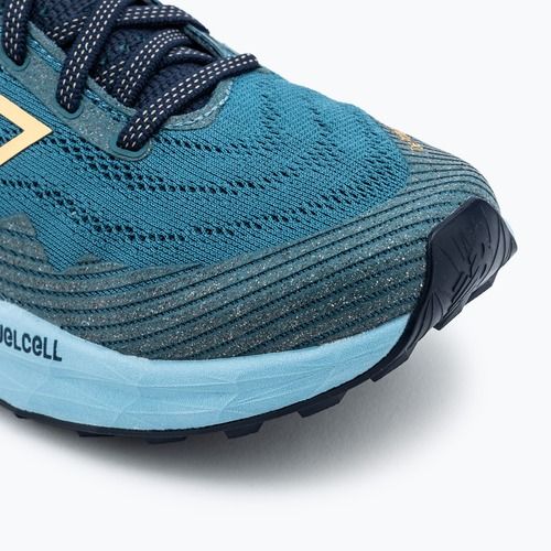 Buty do biegania damskie New Balance FuelCell Venym blue
