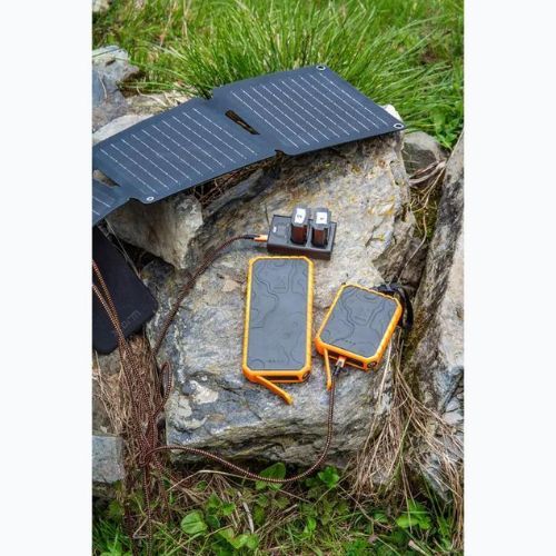 Powerbank Xtorm Rugged Pro 20000 mAh 35W czarny/pomarańczowy