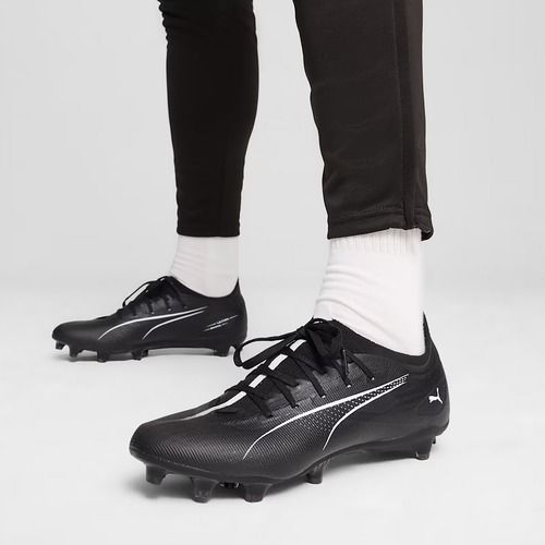 Buty piłkarskie PUMA Ultra 5 Match FG/AG puma black/puma white
