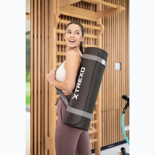 Mata do ćwiczeń XTREXO 15 mm z pasem czarny