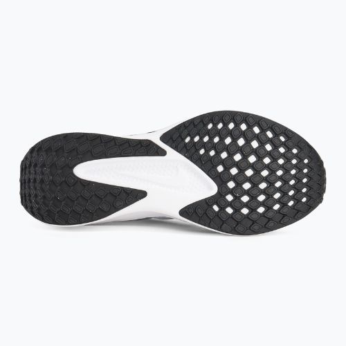 Buty do biegania męskie Nike Quest 6 white/dusty cactus/black