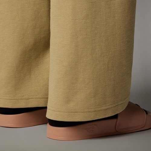 Klapki damskie The North Face Base Camp Slide III cafecreme/evening sandpink