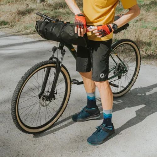 Spodenki rowerowe męskie ATTABO Ryst 2w1 czarny