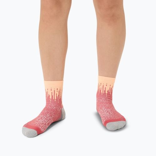 Skarpety ASICS Performance Run Quarter bright orange/black