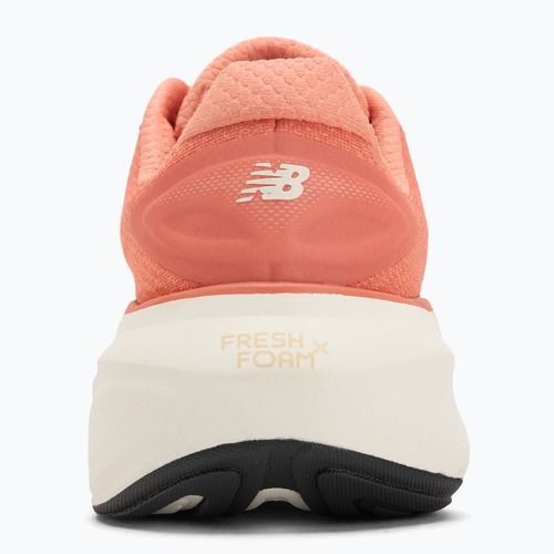 Buty do biegania damskie New Balance Fresh Foam More V6 peach nectar