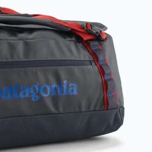 Torba podróżna Patagonia Black Hole Duffel 55 l smolder blue/amanita red