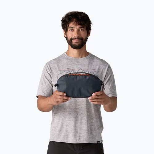 Organizer turystyczny Patagonia Black Hole Cube 3 l smolder blue/amanita red