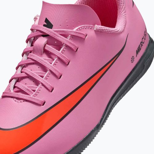 Buty piłkarskie dziecięce Nike Mercurial Vapor 16 Club IC magic flamingo/black/total crimson