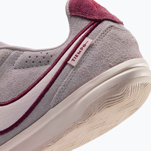 Buty piłkarskie dziecięce Nike Tiempo Streetgato Premium Jr moon particle/team red/chalk