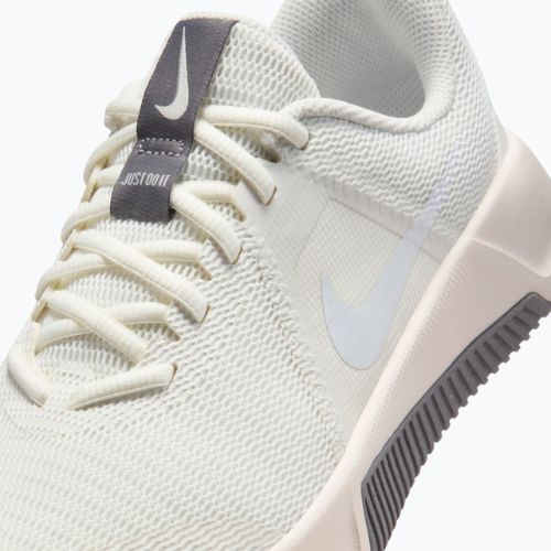 Buty treningowe damskie Nike MC Trainer 3 sail/chalk/pencil point/white