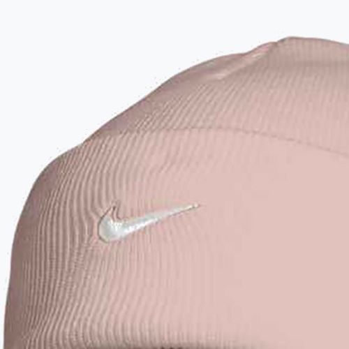Czapka zimowa Nike Peak Swoosh Beanie slit red/white
