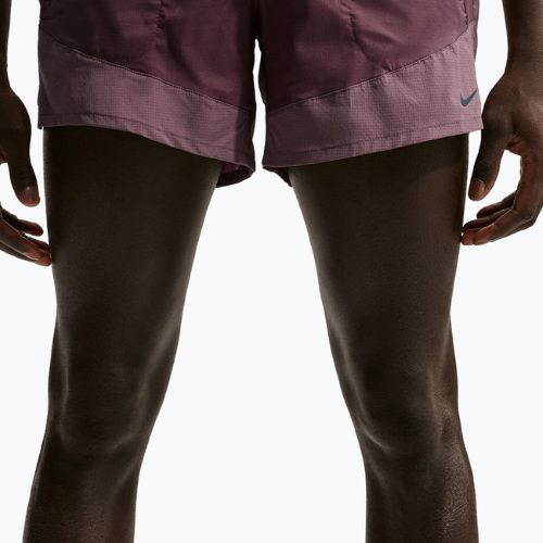 Spodenki męskie Nike Stride Dri-Fit Brief-Lined 5" dark wine/tattoo/burgundy crush