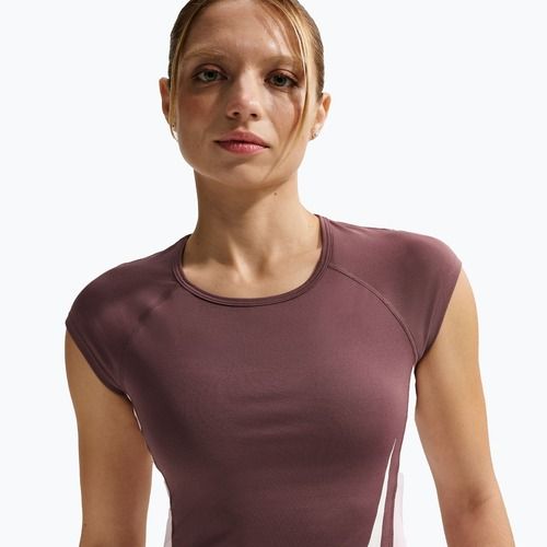 Koszulka do biegania damska Nike Swoosh Run Dri-Fit tattoo/pink foam/white