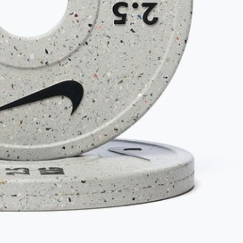Obciążenie Nike Strength Grind Change Plates 2 x 2,5 kg wolf grey