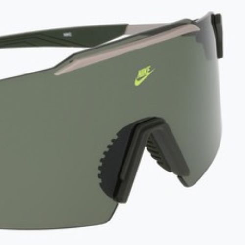 Okulary przeciwsłoneczne Nike Limitless Shield sequoia/green
