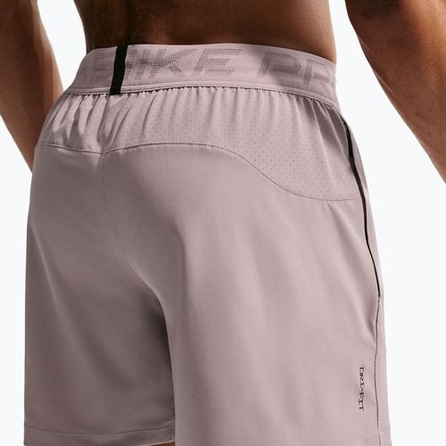 Spodenki męskie Nike Pro Training Dri-Fit 6" light violet ore/black