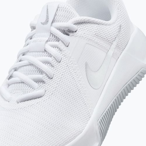 Buty treningowe damskie Nike MC Trainer 3 white/photon dust/metallic platinum