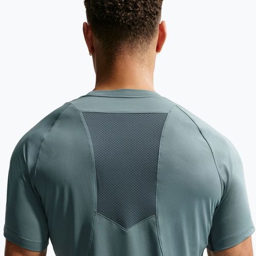 Koszulka treningowa męska Nike Pro Training Dri-Fit mineral slate/faded spruce/green strike