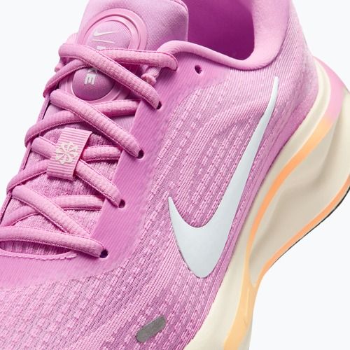 Buty do biegania damskie Nike Journey Run light magenta/black/chalk/white
