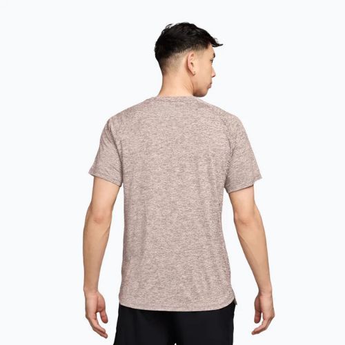 Koszulka do biegania męskie Nike Stride ADV silt red