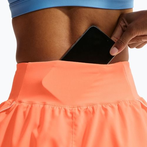 Spodenki do biegania damskie Nike Tempo Swoosh Dri-Fit Mid-Rise Brief-Lined orange pulse/white